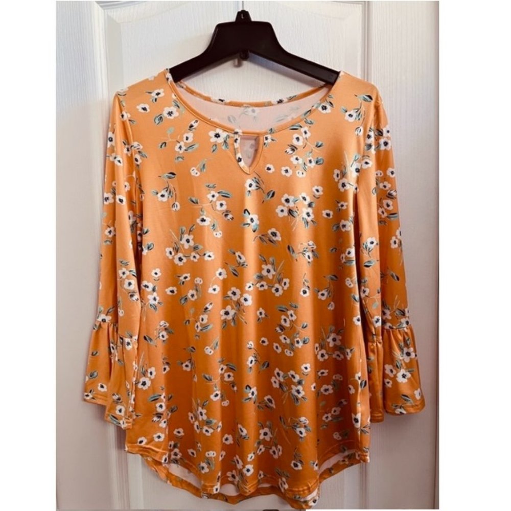 Women's Yellow Floral Flowy Blouse, Size Medium